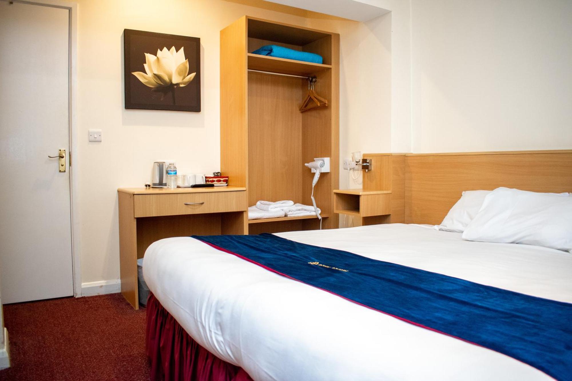 Royal Square Hotel - Nec & Birmingham Airport Marston Green Exteriör bild